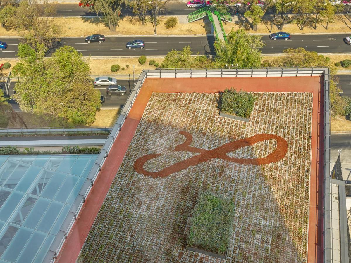 Fiesta Americana Viaducto Aeropuerto Meksyk Zewnętrze zdjęcie The green roof of the National Museum of Australia